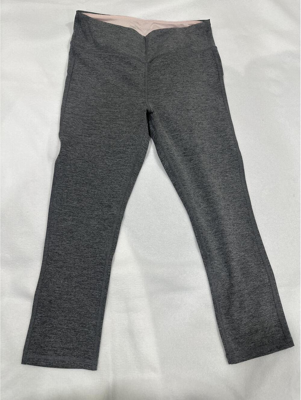 Marika Sport Gray Cropped Leggings Size 8-10